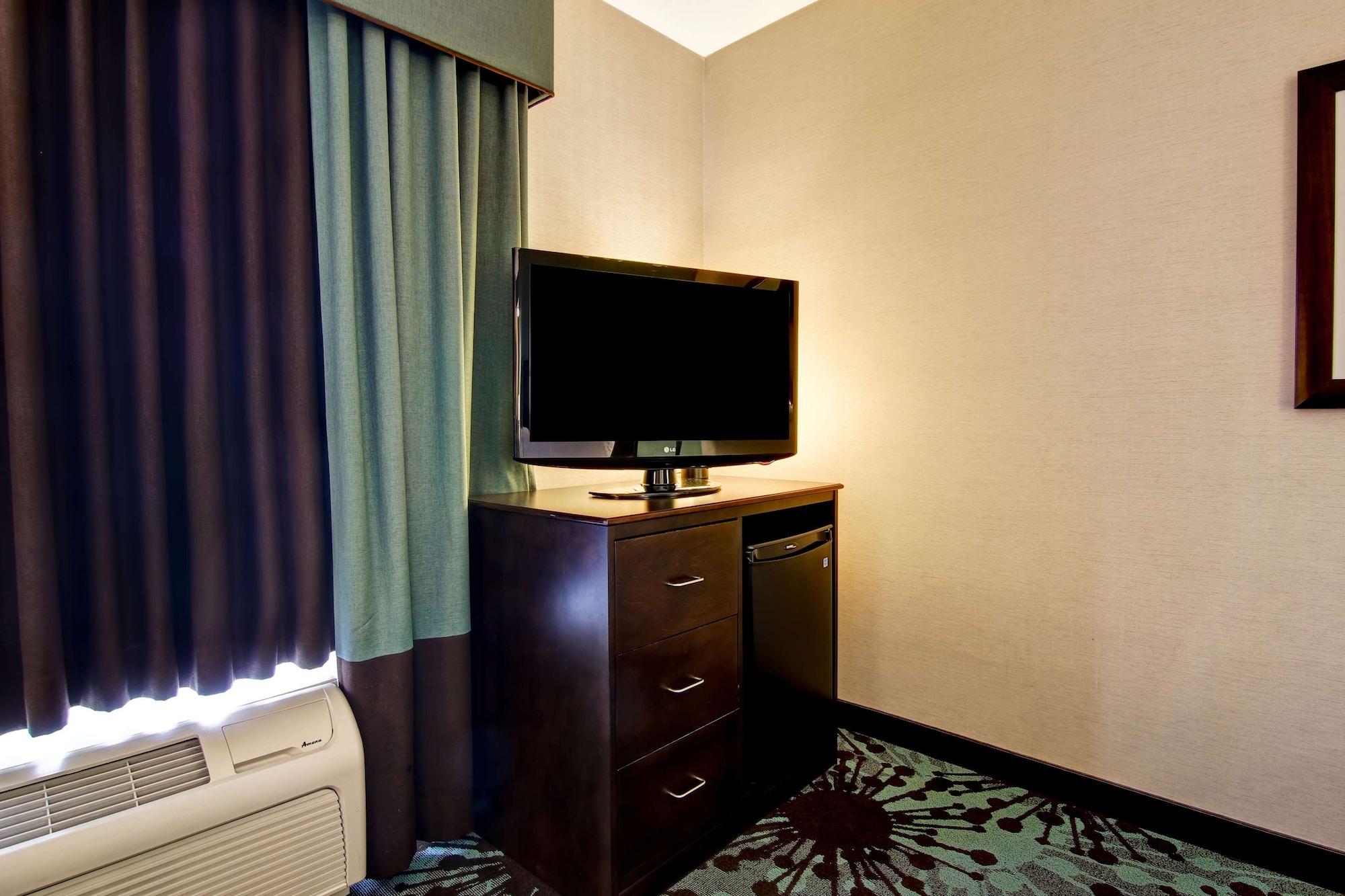 Hampton Inn By Hilton Toronto Airport Corporate Centre Eksteriør billede