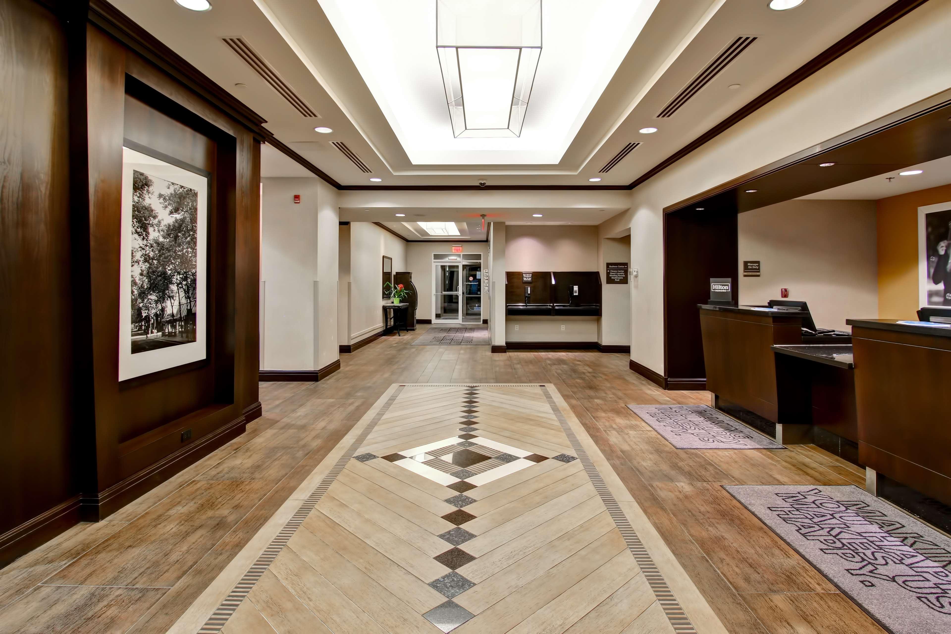 Hampton Inn By Hilton Toronto Airport Corporate Centre Eksteriør billede