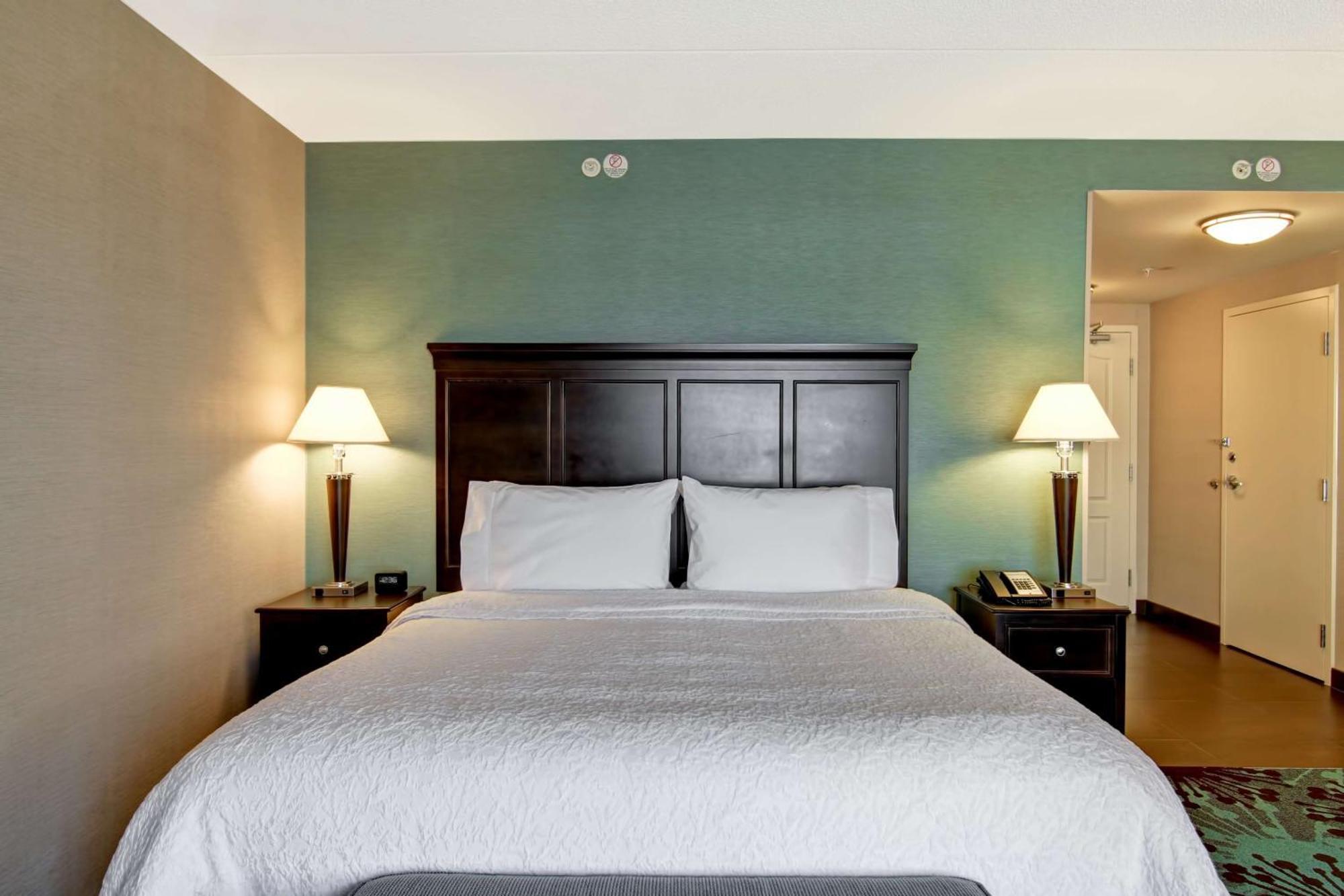 Hampton Inn By Hilton Toronto Airport Corporate Centre Eksteriør billede