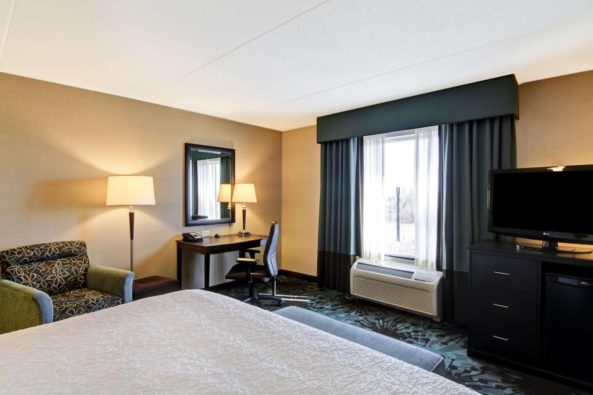 Hampton Inn By Hilton Toronto Airport Corporate Centre Eksteriør billede