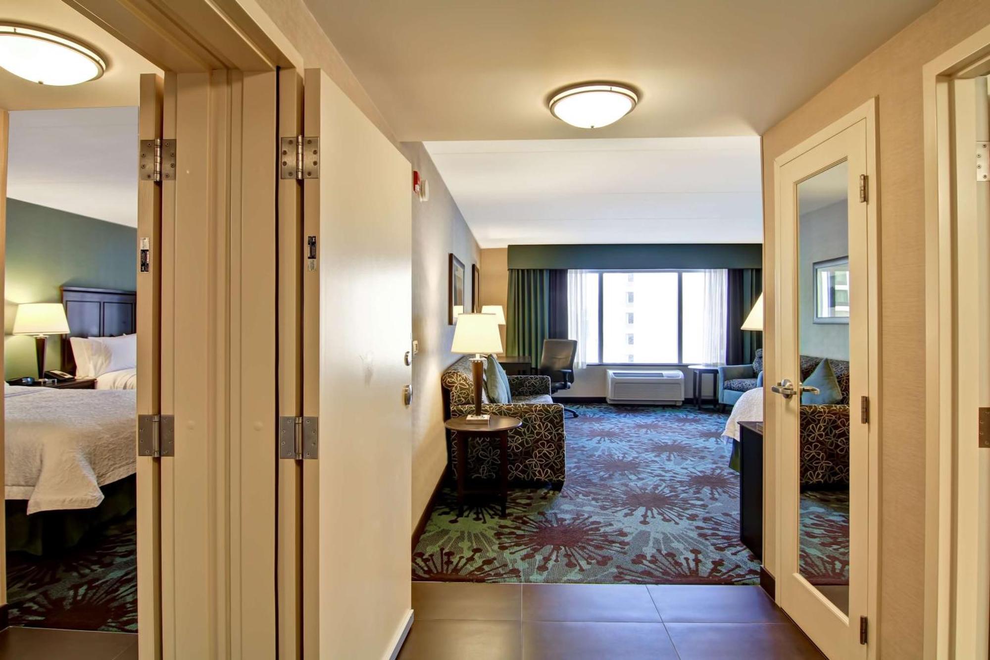 Hampton Inn By Hilton Toronto Airport Corporate Centre Eksteriør billede