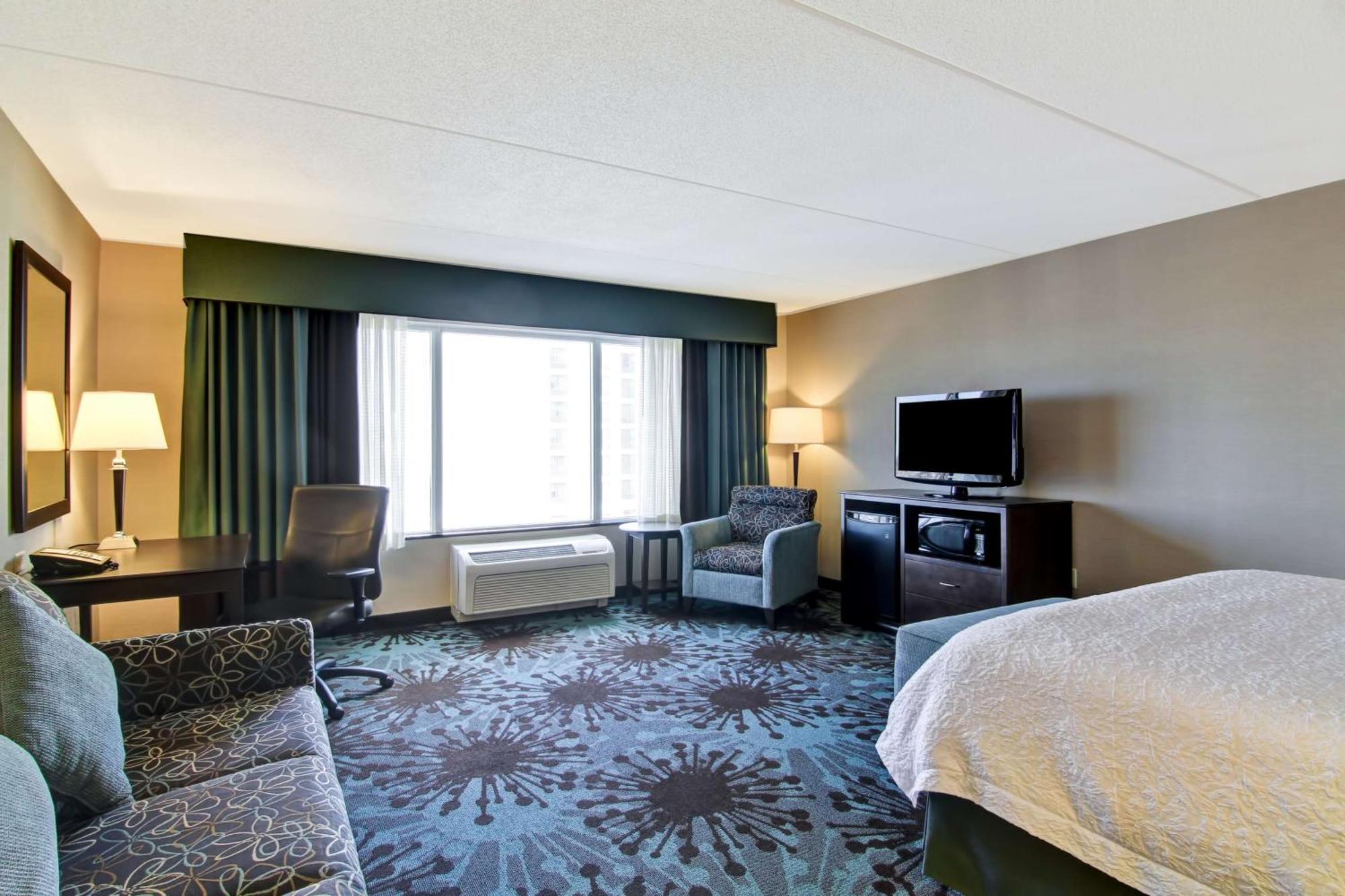 Hampton Inn By Hilton Toronto Airport Corporate Centre Eksteriør billede
