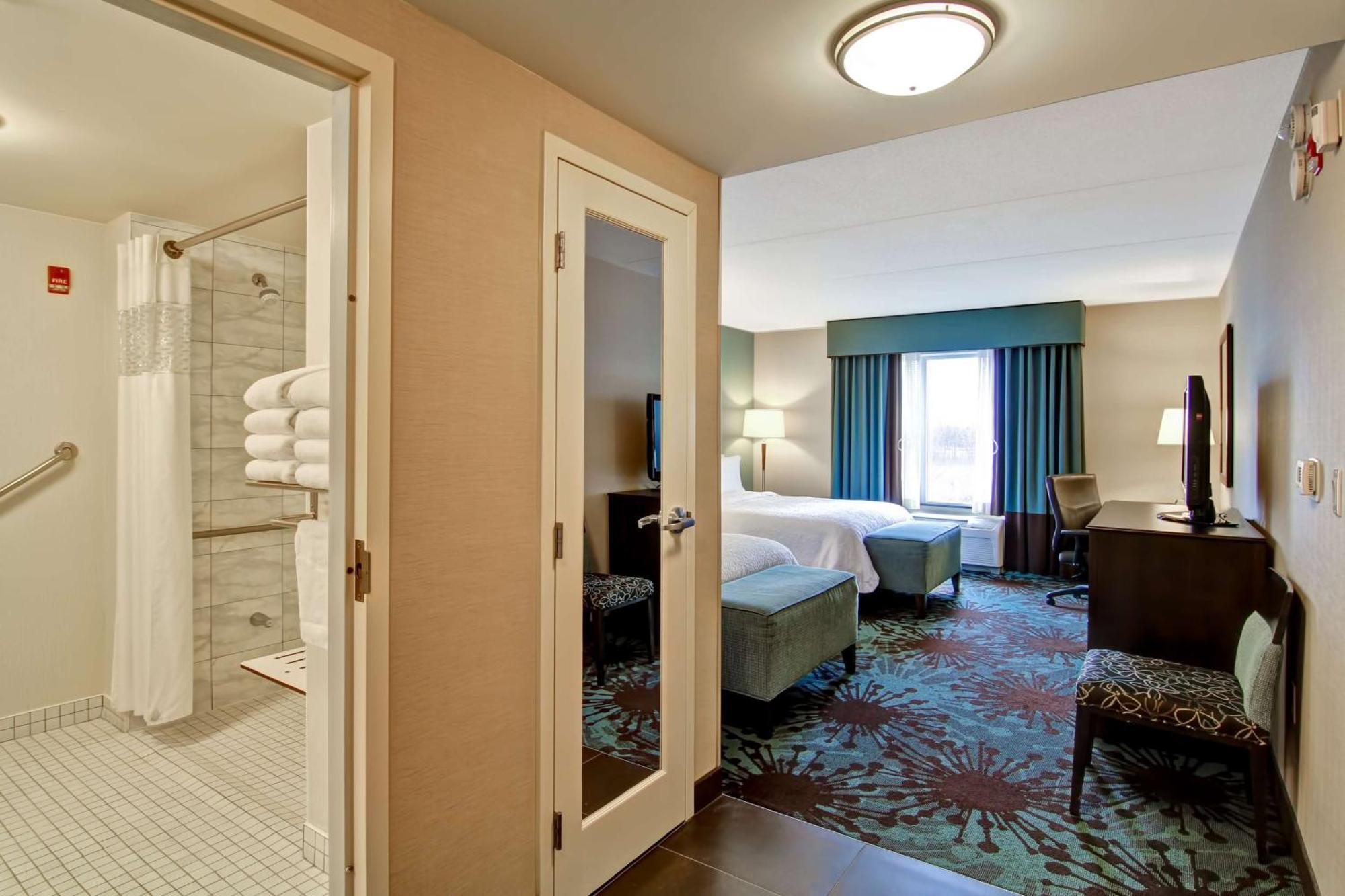 Hampton Inn By Hilton Toronto Airport Corporate Centre Eksteriør billede