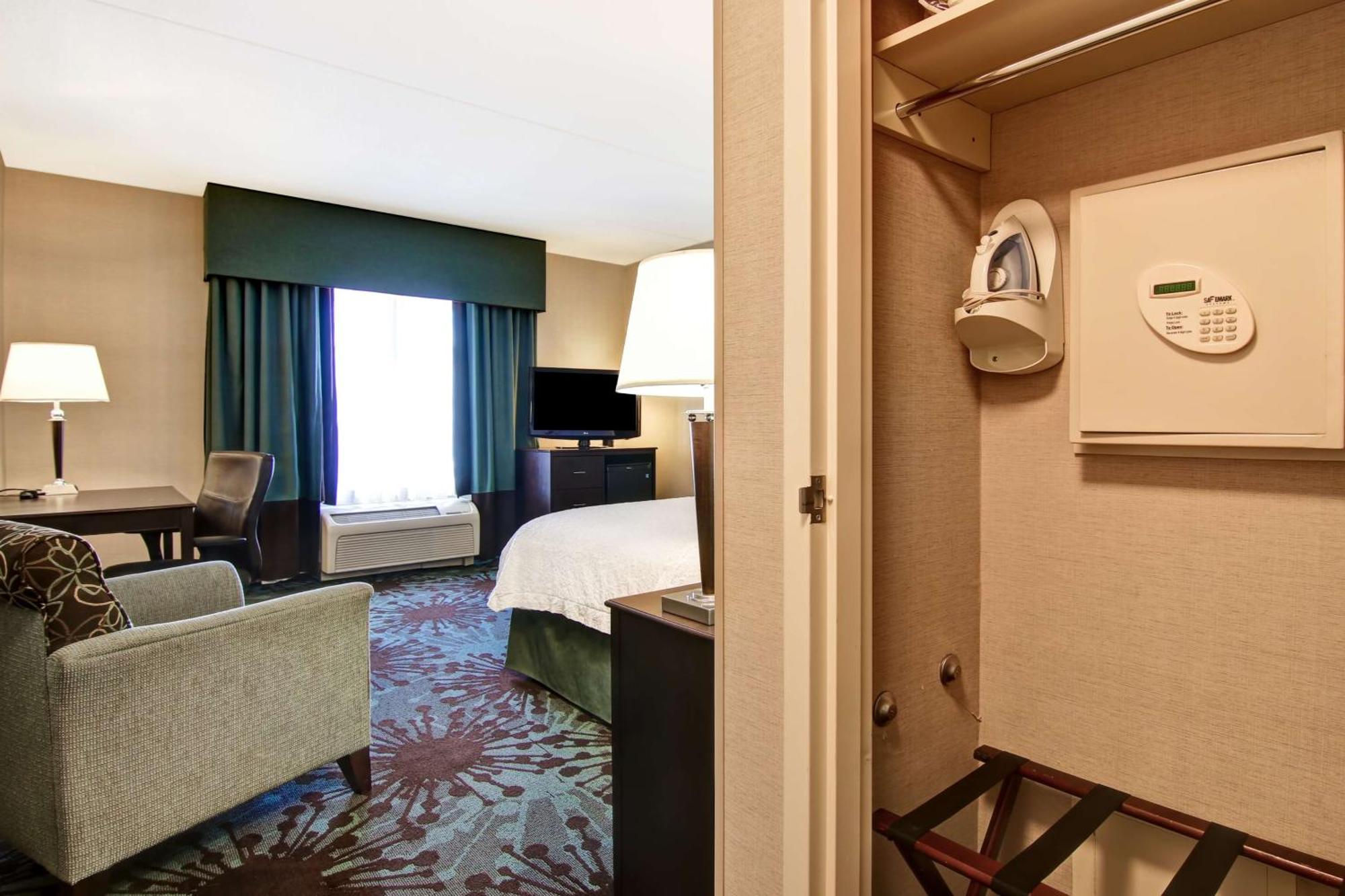 Hampton Inn By Hilton Toronto Airport Corporate Centre Eksteriør billede